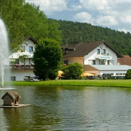 Pappelhof 2*