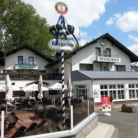Hotel Pappelhof 2*