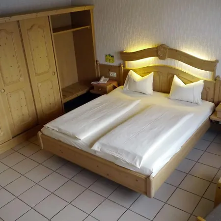 Pappelhof Weidenbach (Vulkaneifel)