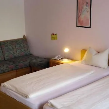 Pappelhof Weidenbach (Vulkaneifel)